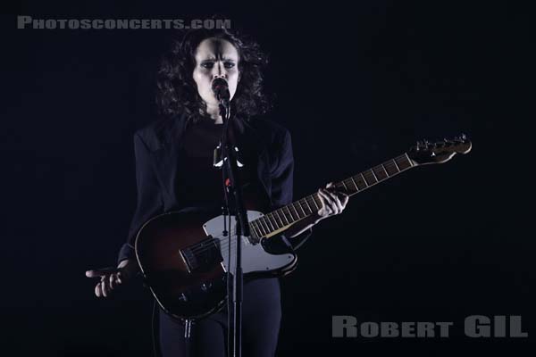 ANNA CALVI - 2019-01-30 - PARIS - Salle Pleyel - 